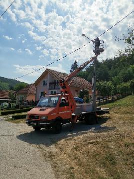 Autoplosina Banovce n B, 27m